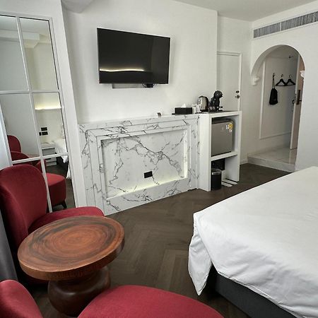 Elizabeth Hotel Бангкок Екстер'єр фото