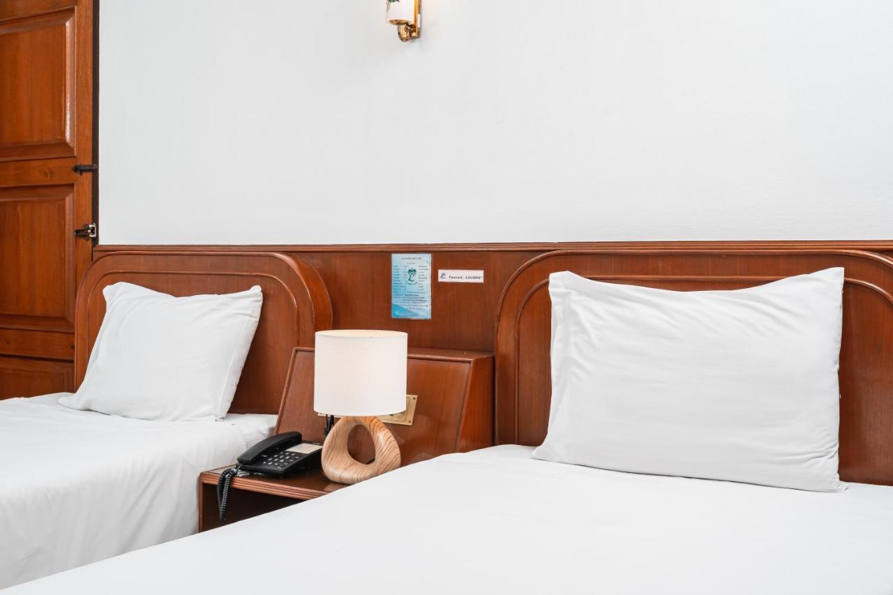 Elizabeth Hotel Бангкок Екстер'єр фото
