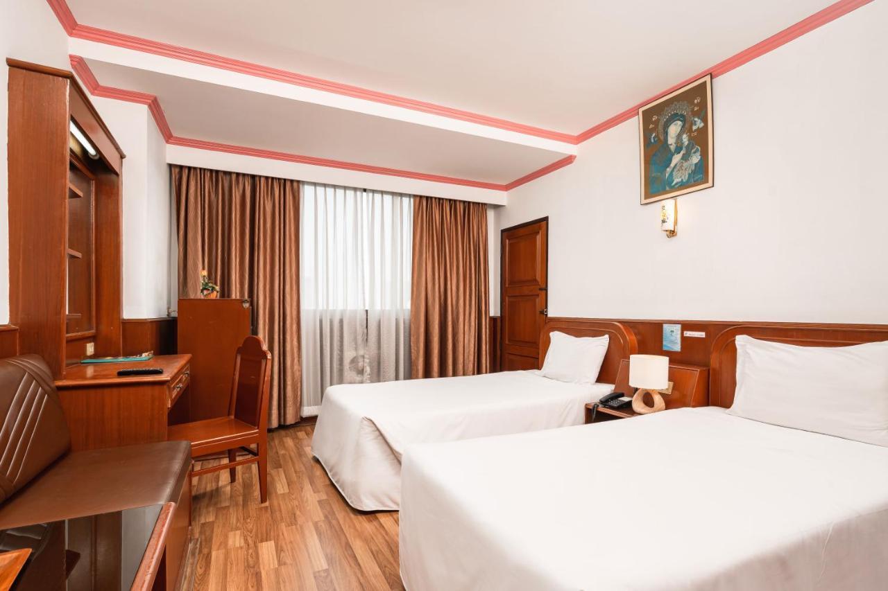 Elizabeth Hotel Бангкок Екстер'єр фото