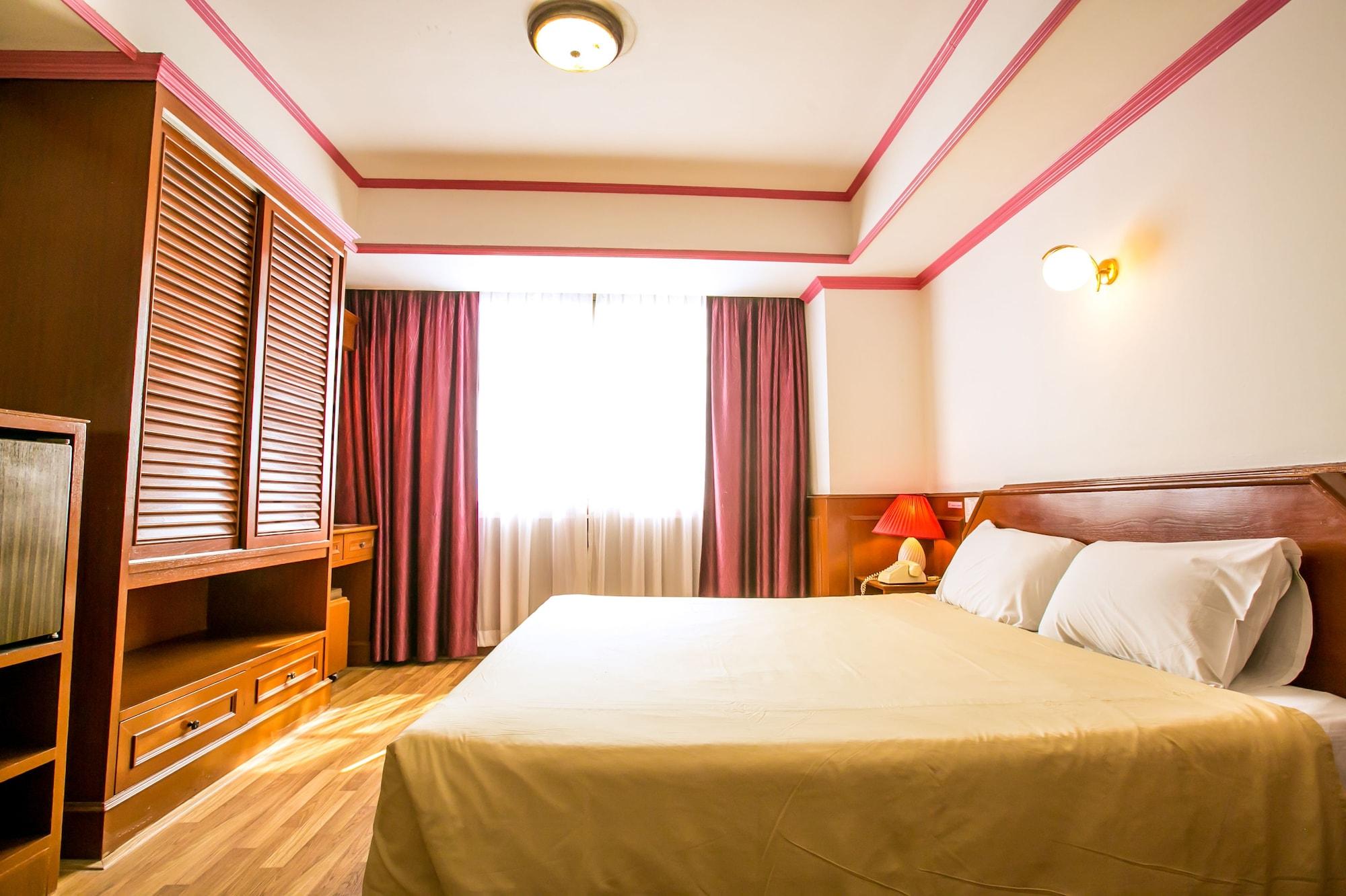 Elizabeth Hotel Бангкок Екстер'єр фото