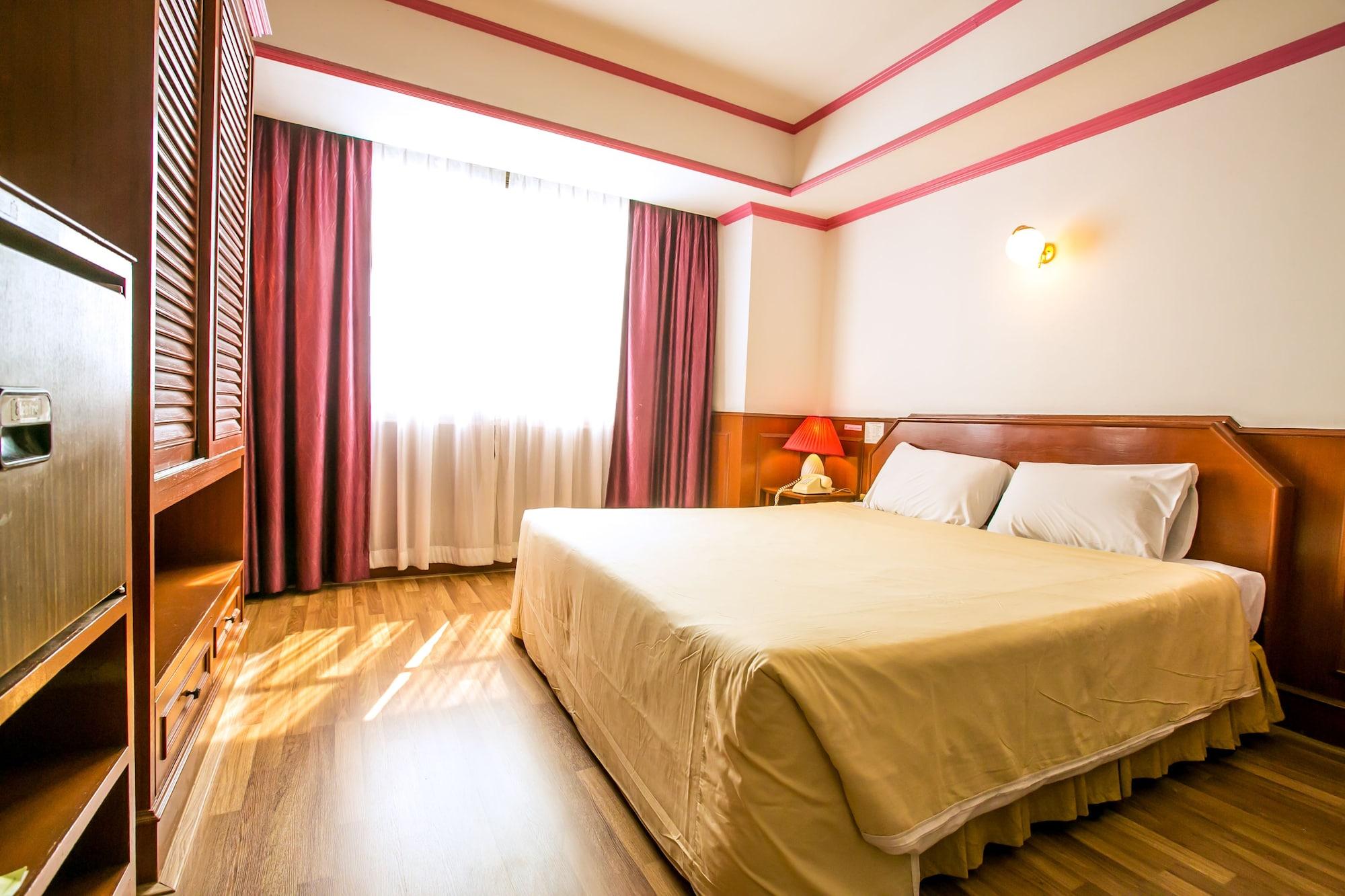 Elizabeth Hotel Бангкок Екстер'єр фото