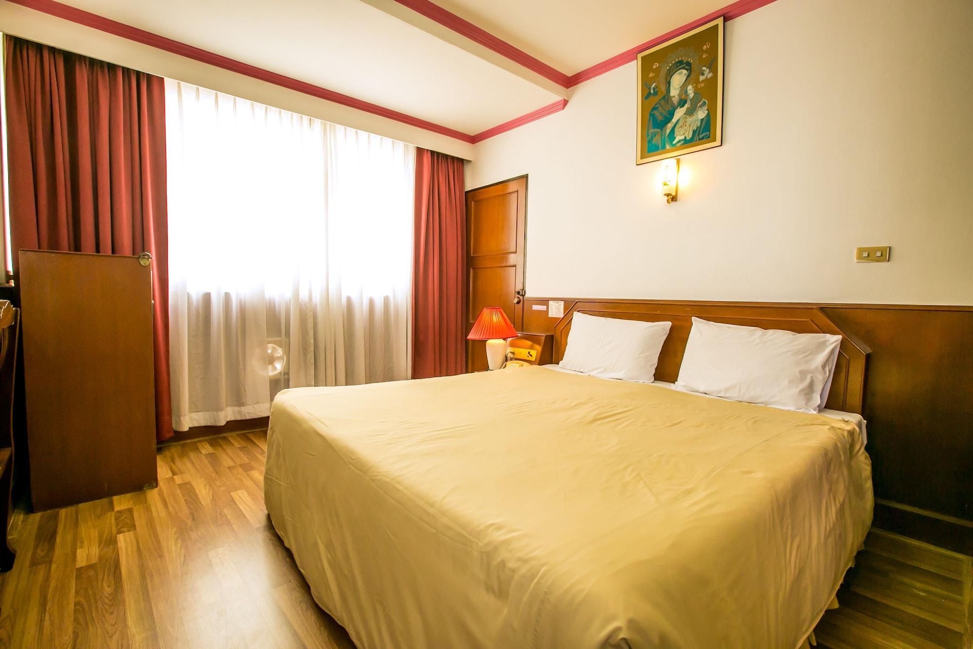 Elizabeth Hotel Бангкок Екстер'єр фото