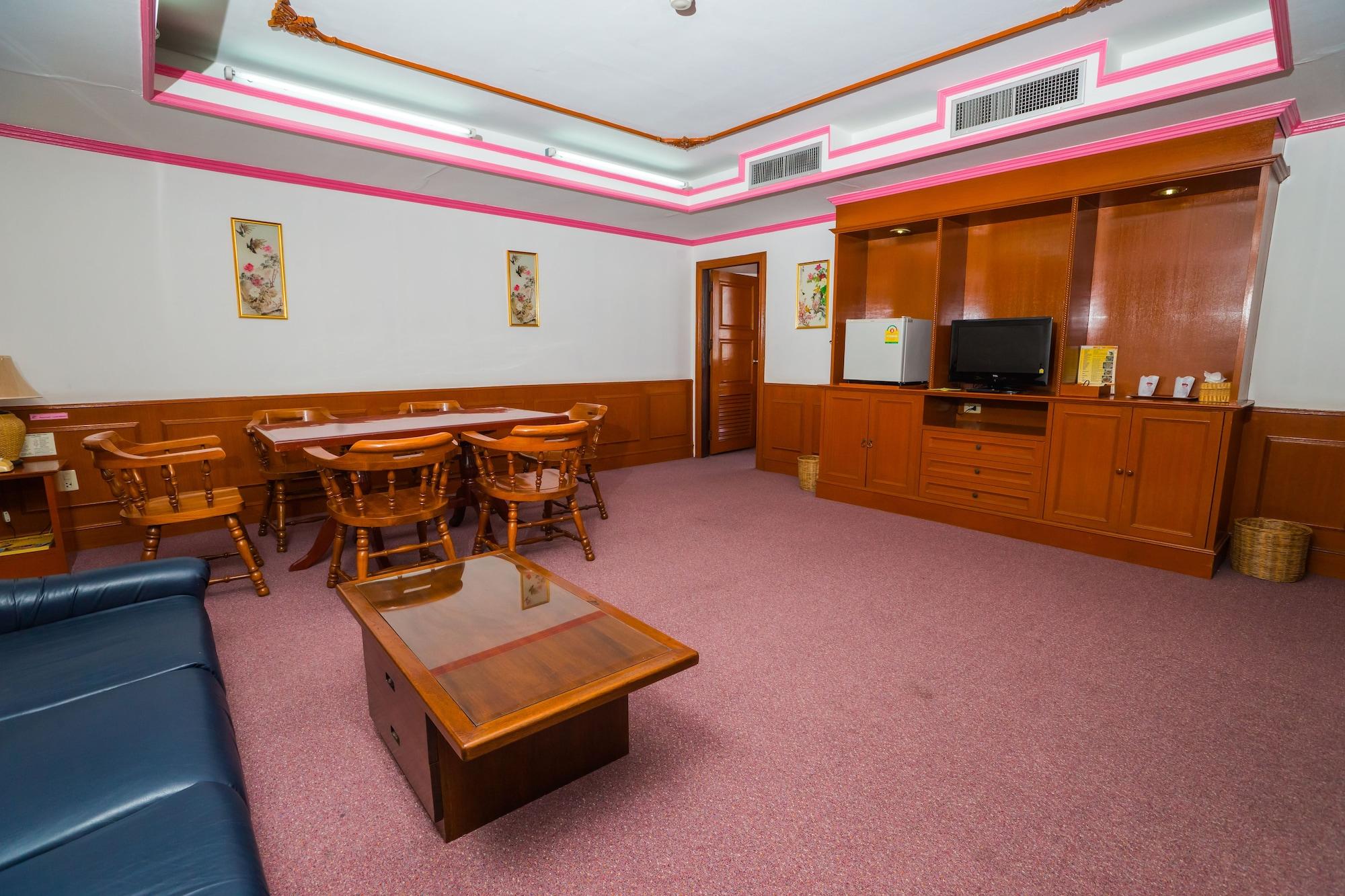 Elizabeth Hotel Бангкок Екстер'єр фото