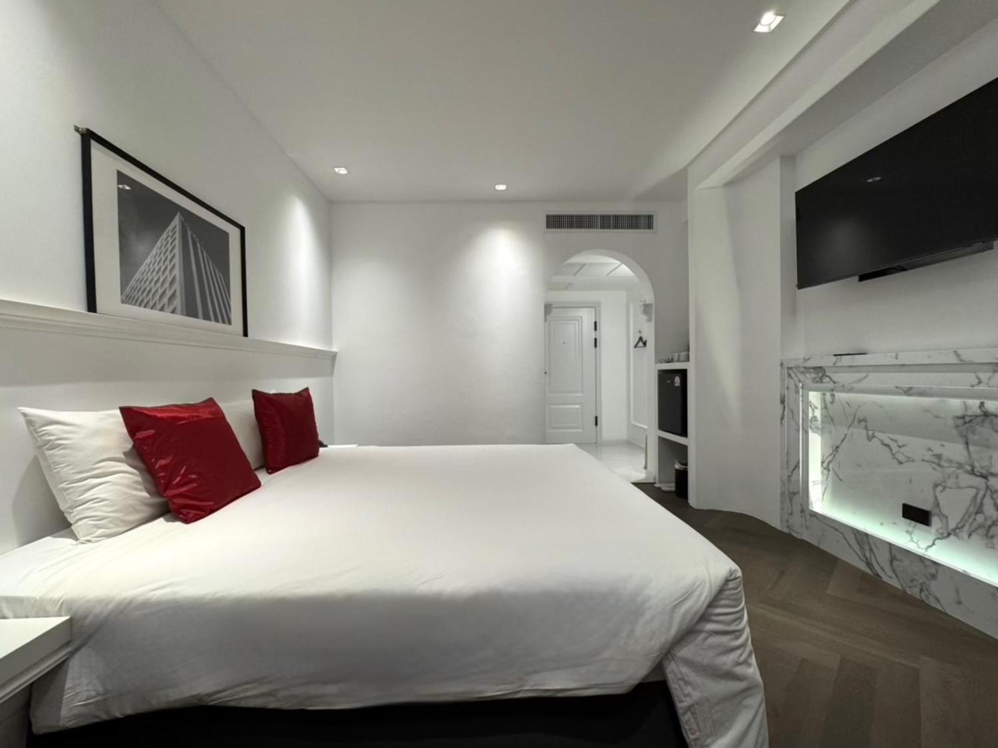 Elizabeth Hotel Бангкок Екстер'єр фото