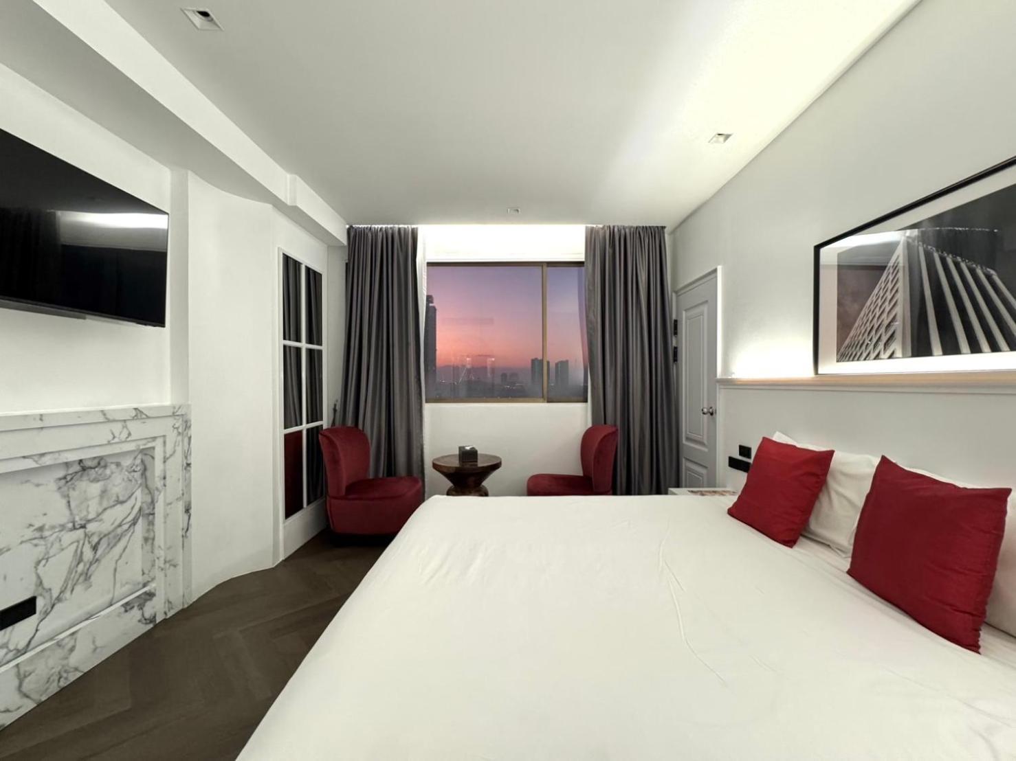 Elizabeth Hotel Бангкок Екстер'єр фото